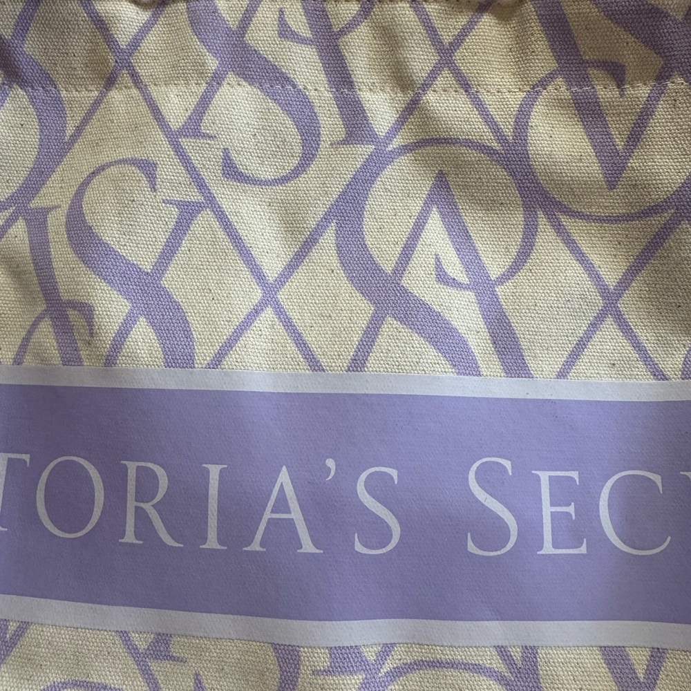 Victoria's Secret Purple and Cream Tote Bag - Picture 2 of 4